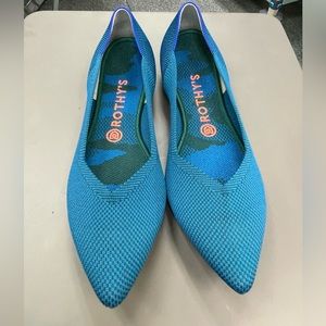 Rothy’s point in Deep Teal, size 10